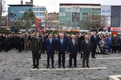 Iğdır'da Çanakkale Zaferi'nin 108. yıl dönümü dolayısıyla tören düzenlendi