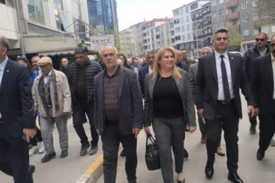 HALKIN İÇİNDE OLAN CHP ADAYLAR İLETİŞİMDE