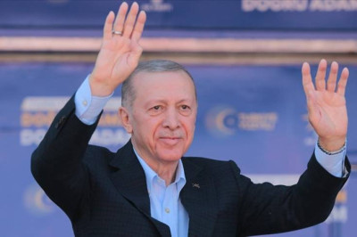 Erdoğan: Terörist Selo'yu çıkartıp, Öcalan'ın yerine getireceklermiş