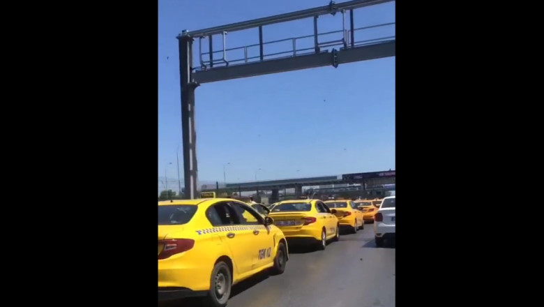 Taksiciler Akaryakıt Zammına Karşı Kontak Kapattı