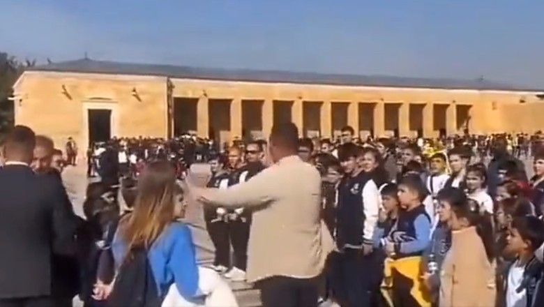 Anıtkabir'de 'Andımız' Okuyan Çocuklara Müdahale: Tartışmalı Anı