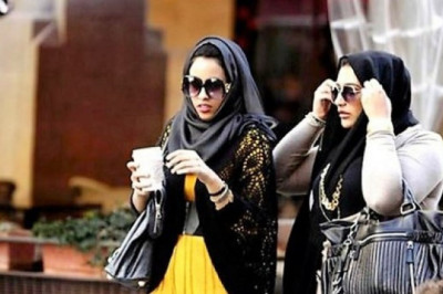 İranlı Turistler Van'a Akın Ediyor: Yılbaşı Heyecanı Kenti Sardı