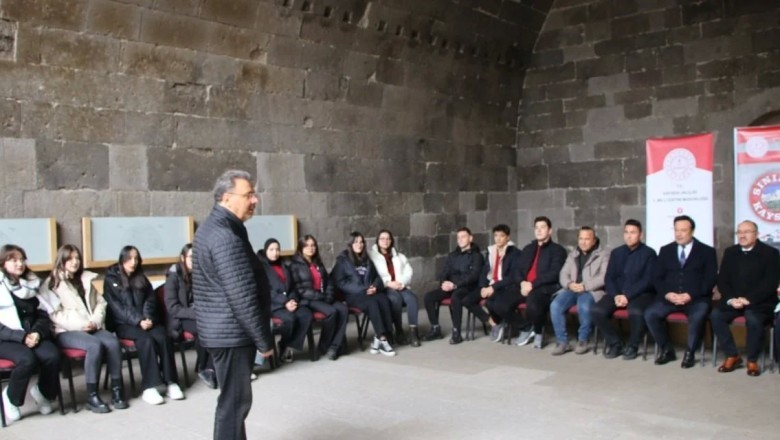 Kayseri'de tarihi mekanlarda ders uygulaması Türkiye'de bir ilk oldu